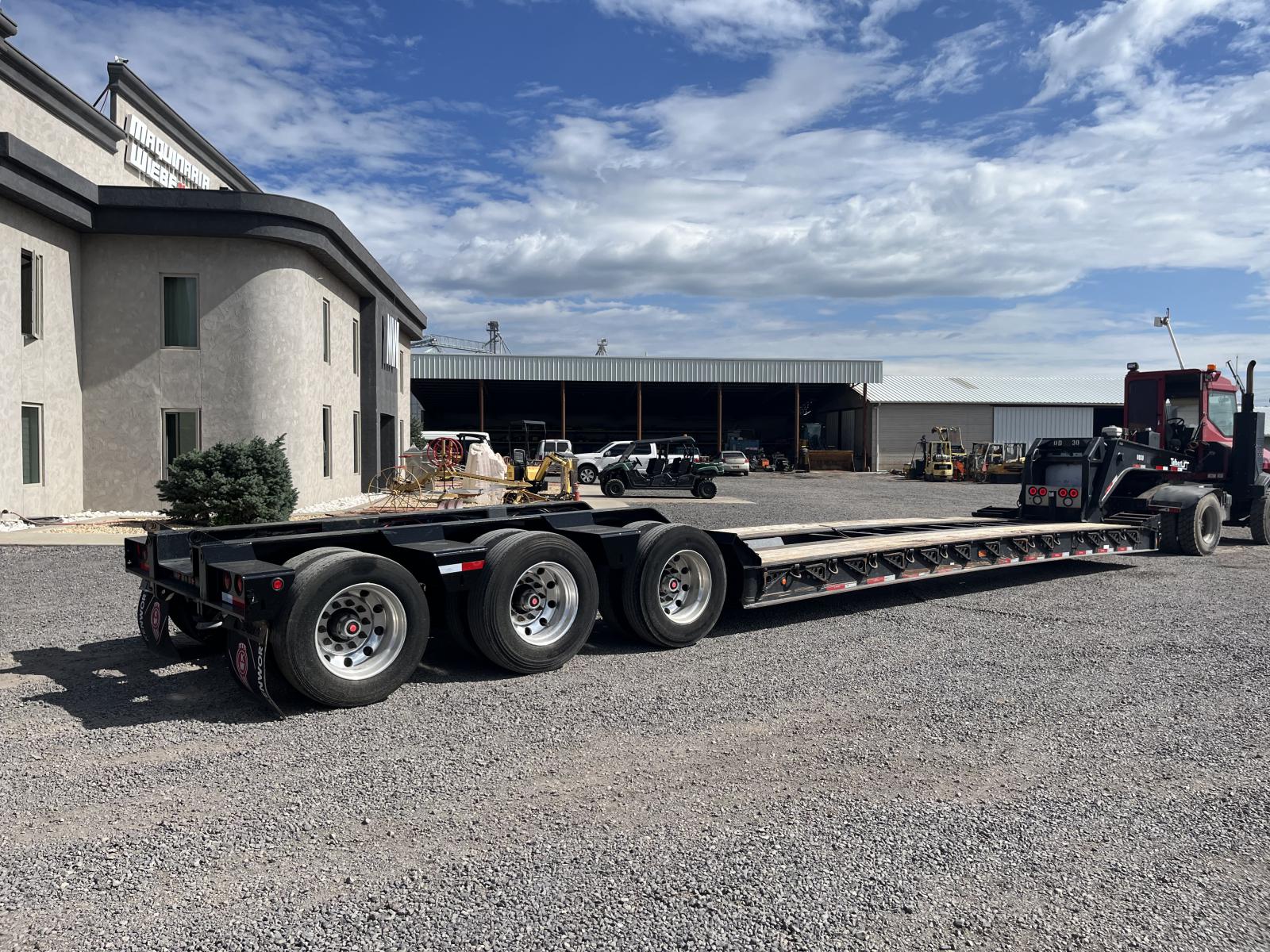 ./imagenes/INVOICE/2019/17956/TALBERT DE 60 TONELADAS (2).JPG